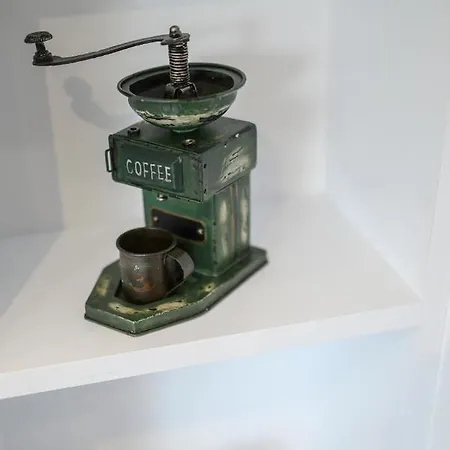 Aetherius Executive 5 Min To *