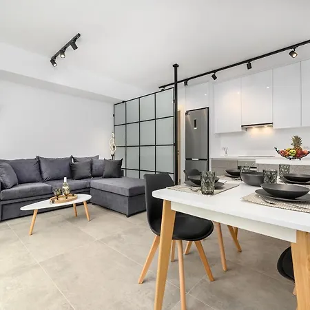 Aetherius Executive 5 Min To 아파트