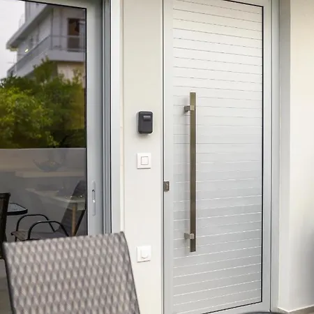 Aetherius Executive 5 Min To 아파트