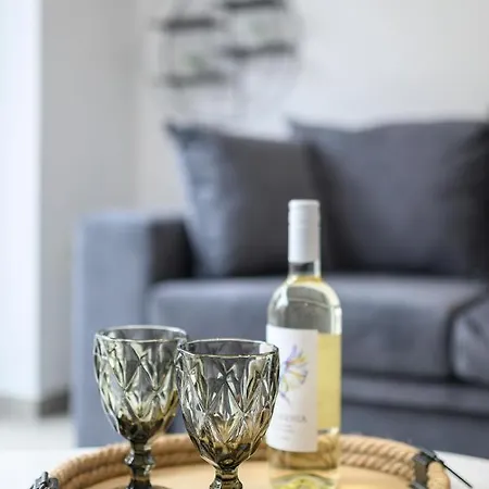 Aetherius Executive 5 Min To * 코스 타운