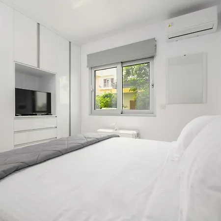 Aetherius Executive 5 Min To Kos-Stadt